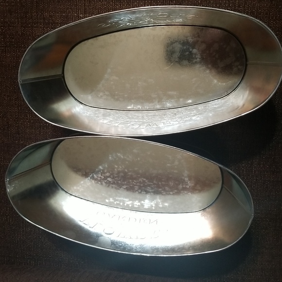 Set of 2 flower Tins - Picture 4 of 6